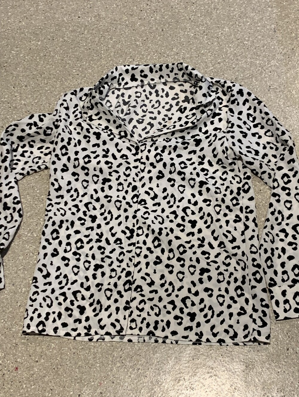#706 Leopard Print Button-Up Blouse — Black & White